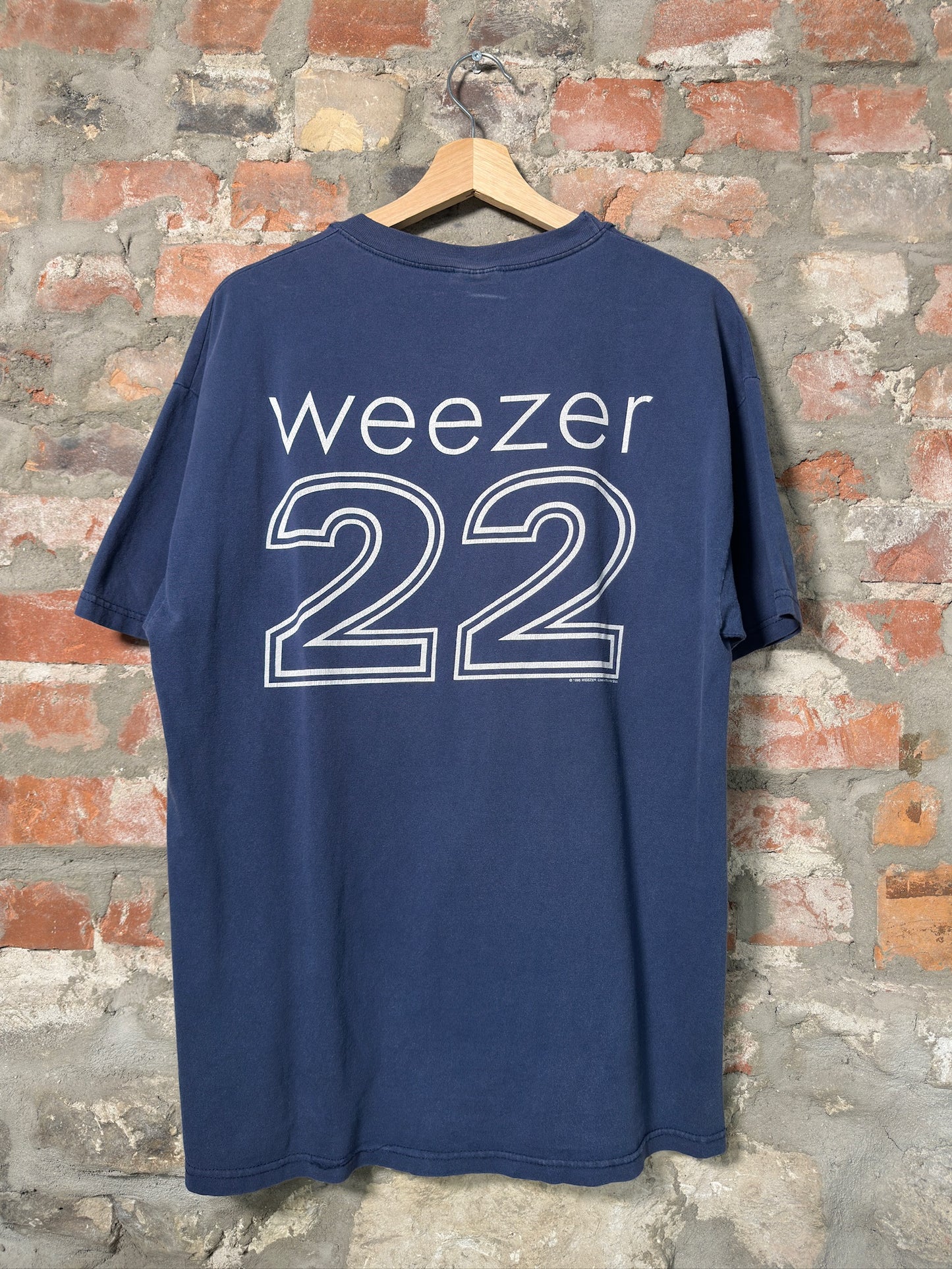 95" Weezer Rock Music T-Shirt Sz L