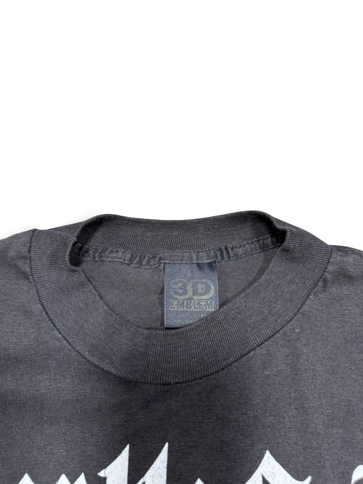 (L) Vintage 1989 Fear No Evil 3D Emblem T-Shirt
