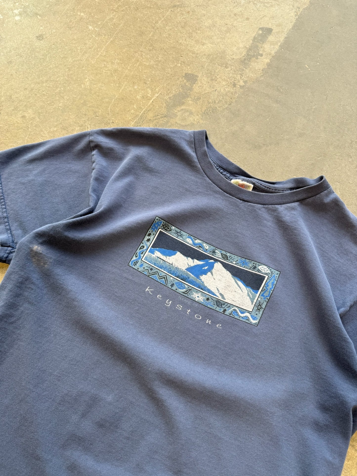 (L) 98" Keystone Mountain Art T-Shirt
