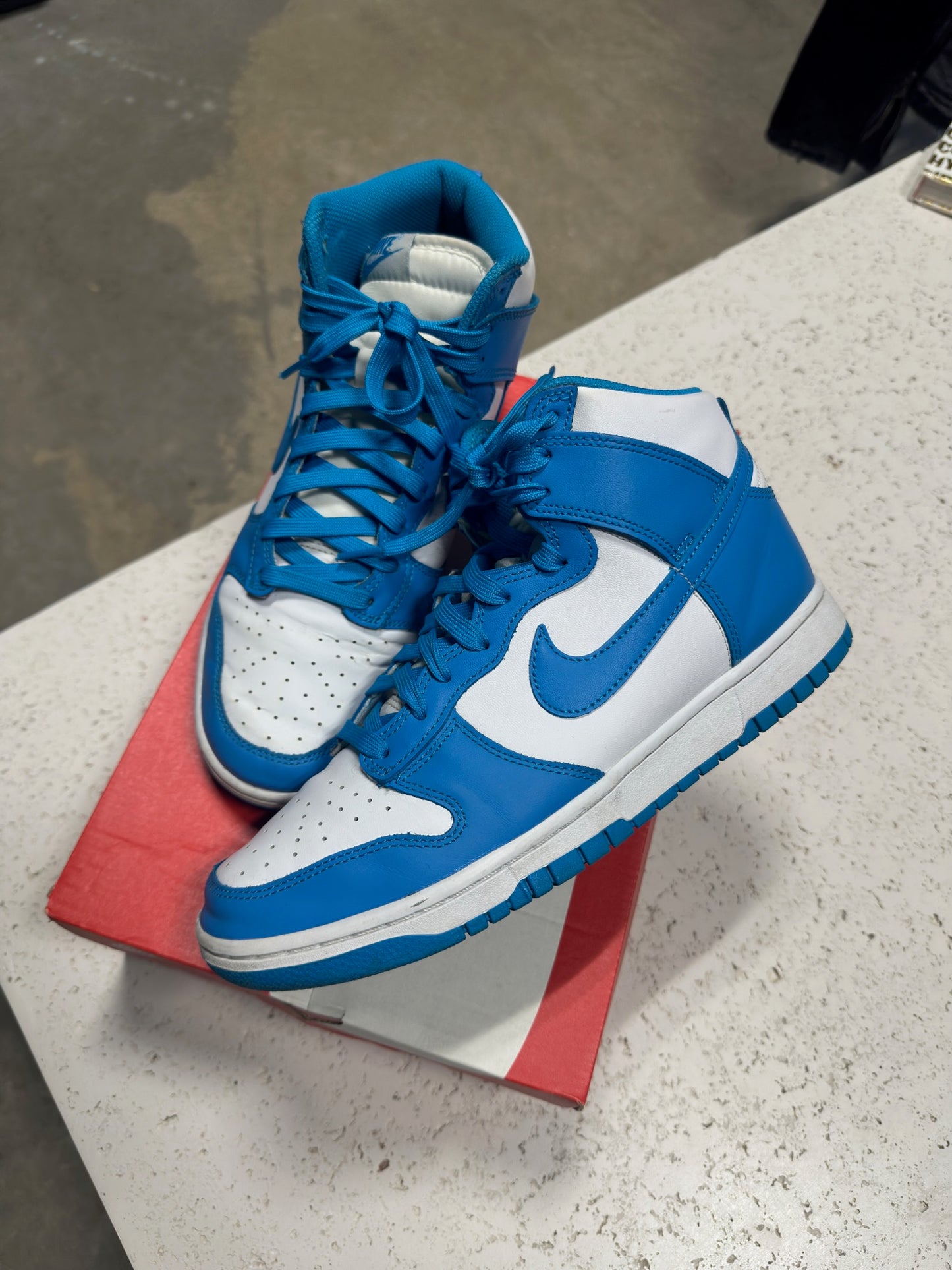 Nike Dunk High Laser Blue Sz 9