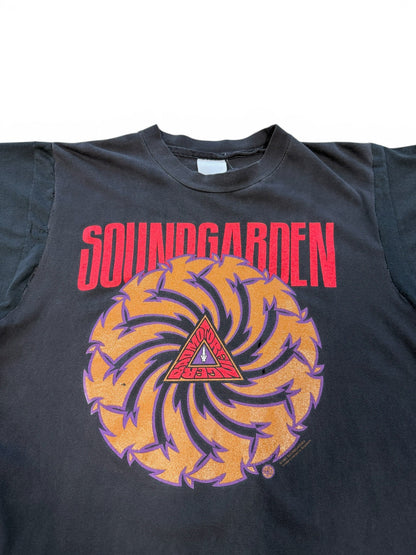 (XL) Vintage 1991 Soundgarden Bad Motor Finger EU Tour Tee (Flaw)