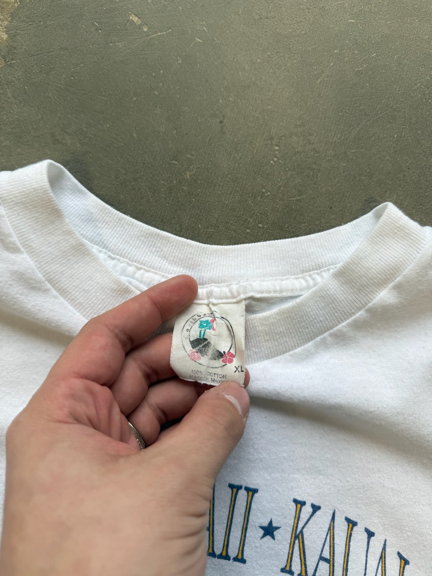 (XL) Vintage 90s The Aloha State T-Shirt