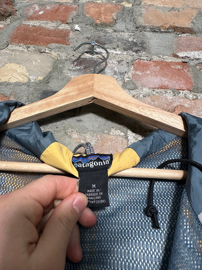 (M) 90s Patagonia Yellow Windbreaker