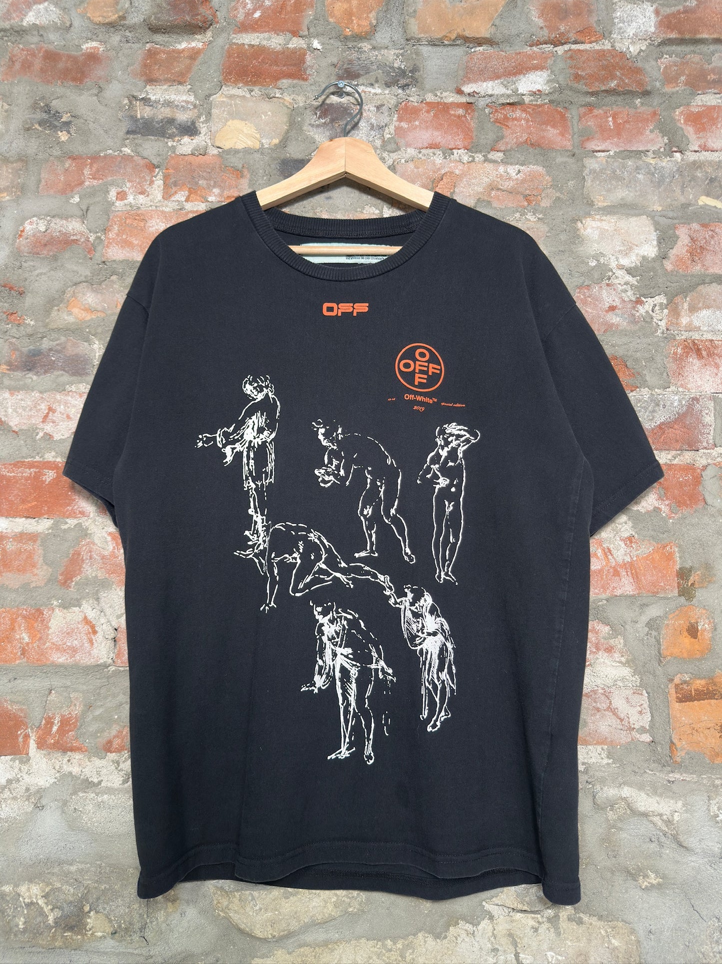 (S) Off White Louvre Leonardo T-Shirt