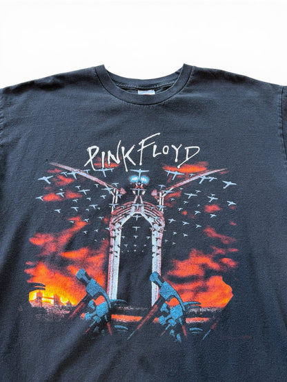 (XL) Vintage 2000s Pink Floyd The Wall T-Shirt