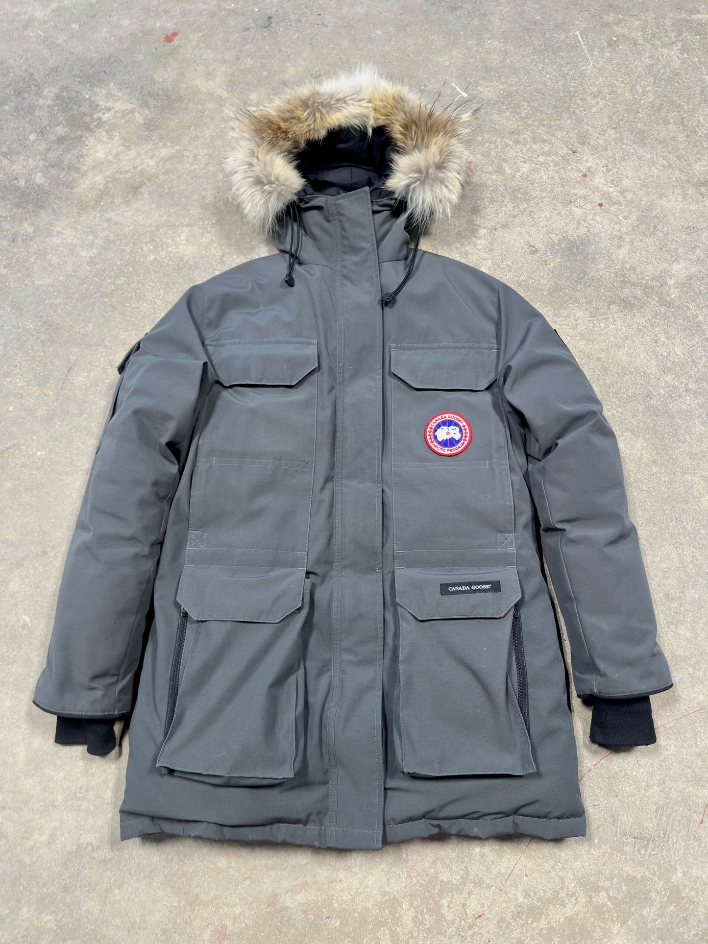 (S) Canada Goose Expedition Parka Grey
