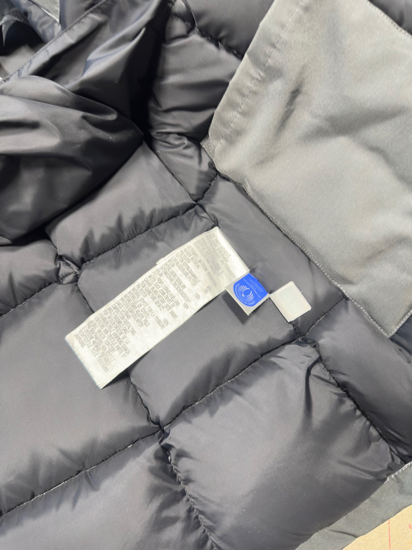 (S) Canada Goose Expedition Parka Grey