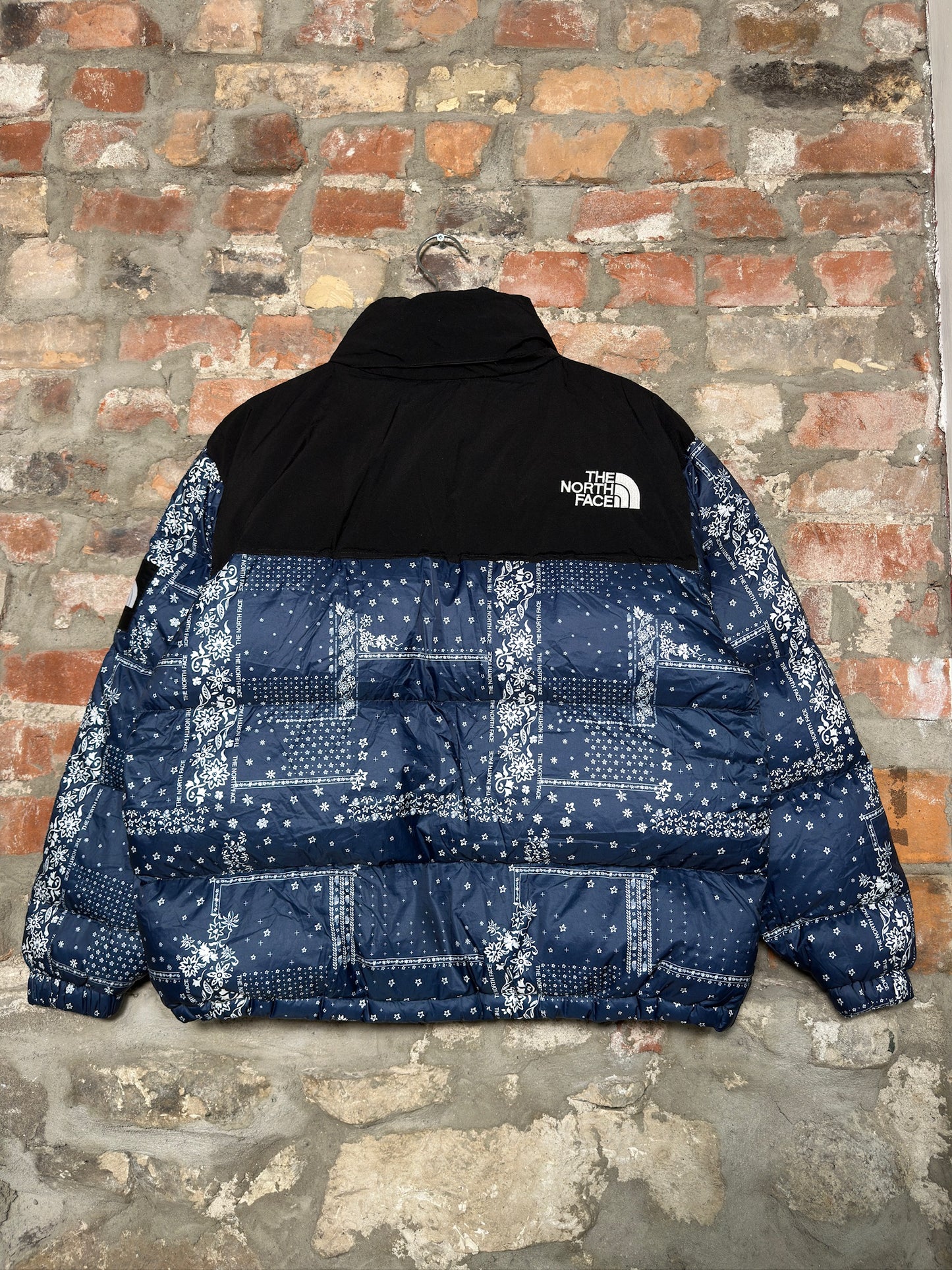 (S) The North Face Nuptse Paisley Bandana Puffer Jacket