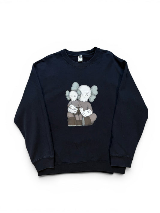 (XL) Kaws x UNIQLO Black Crewneck