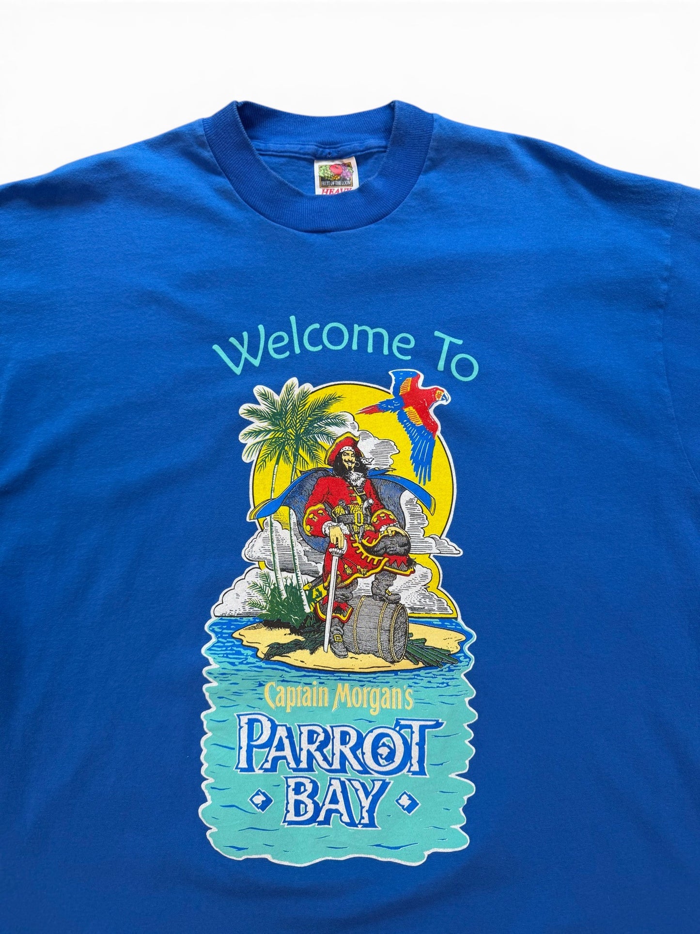 (XL) Vintage 90s Captain Morgan Parrot Bay Tee