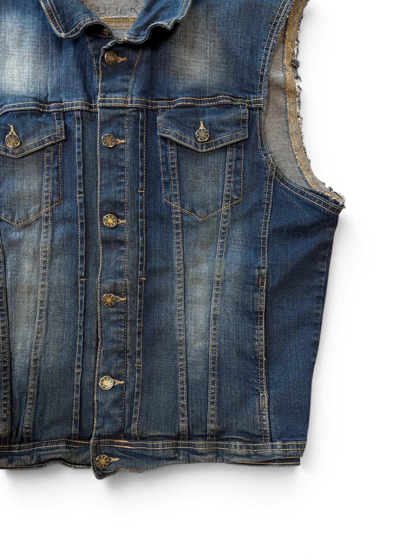 (L) Vintage Slayer Patch Denim Vest