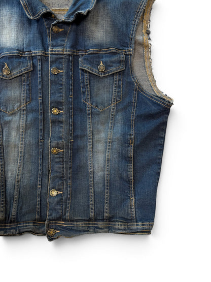 (L) Vintage Slayer Patch Denim Vest