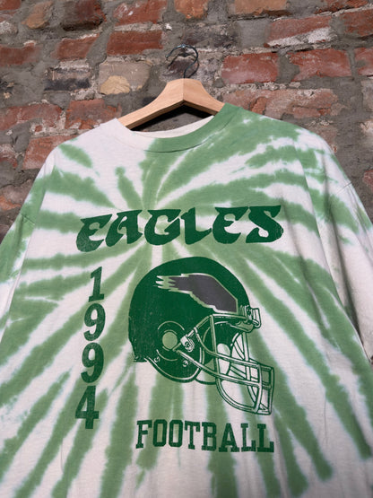 (XL) 94" Philadelphia Eagles Kick Ass T-Shirt
