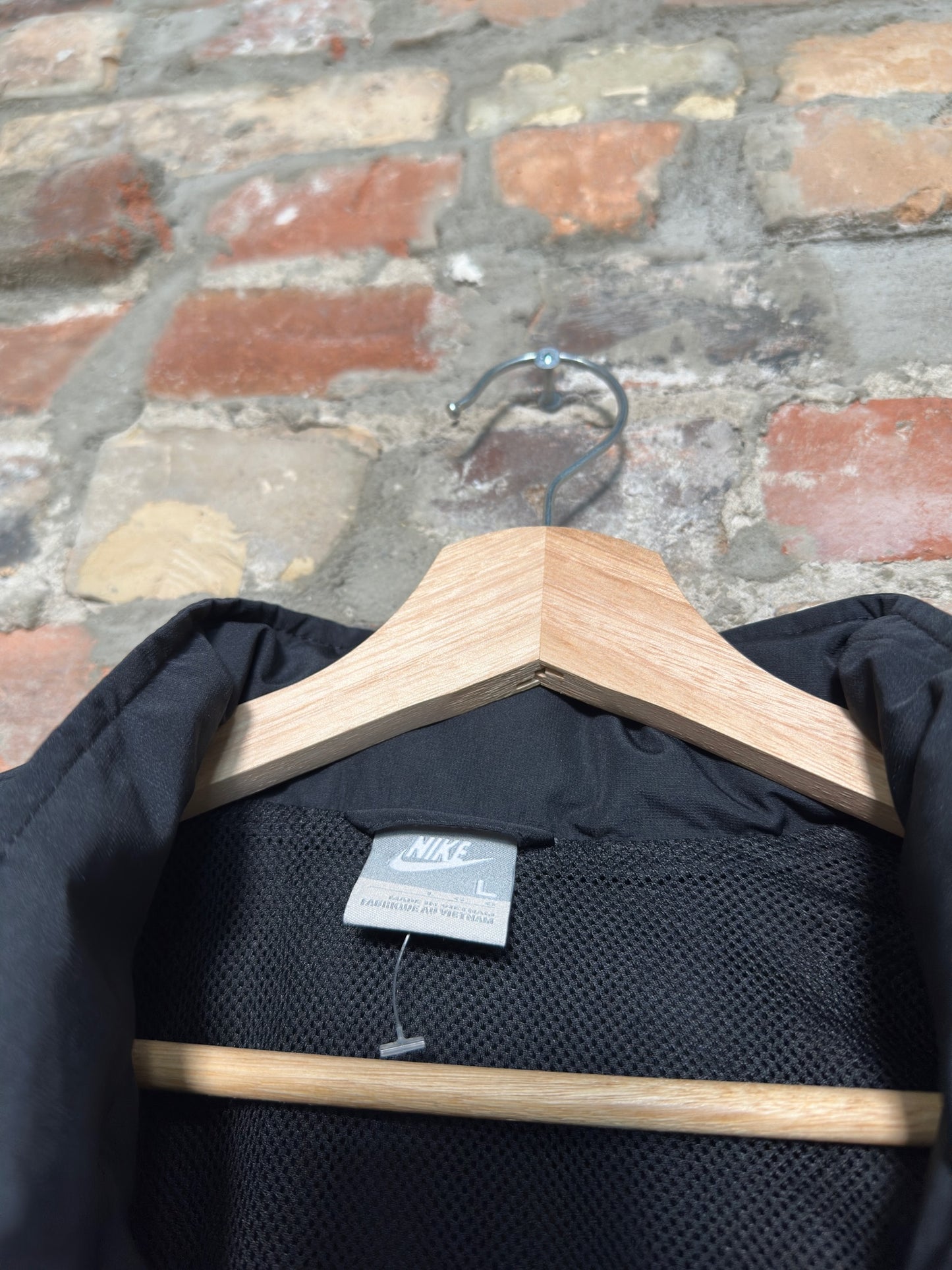 (L) 00s Nike Black Windbreaker