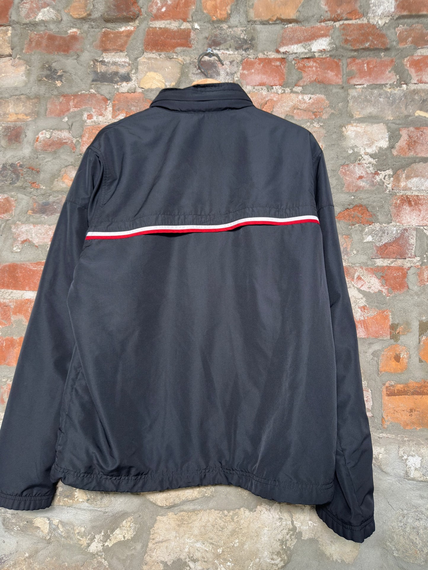 (L) 00s Nike Black Windbreaker