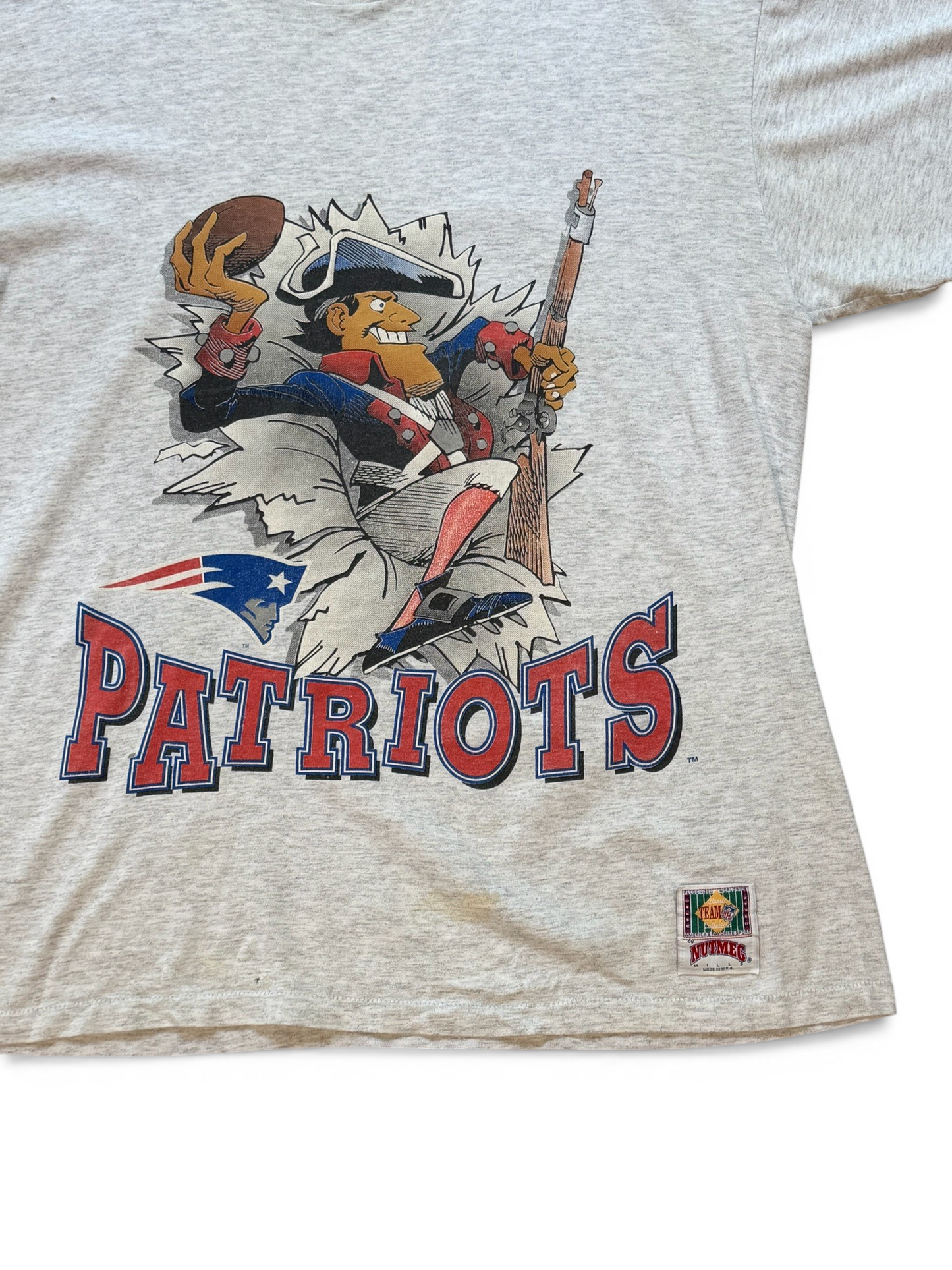 (L) 90s New England Patriots Nutmeg Grey Tee