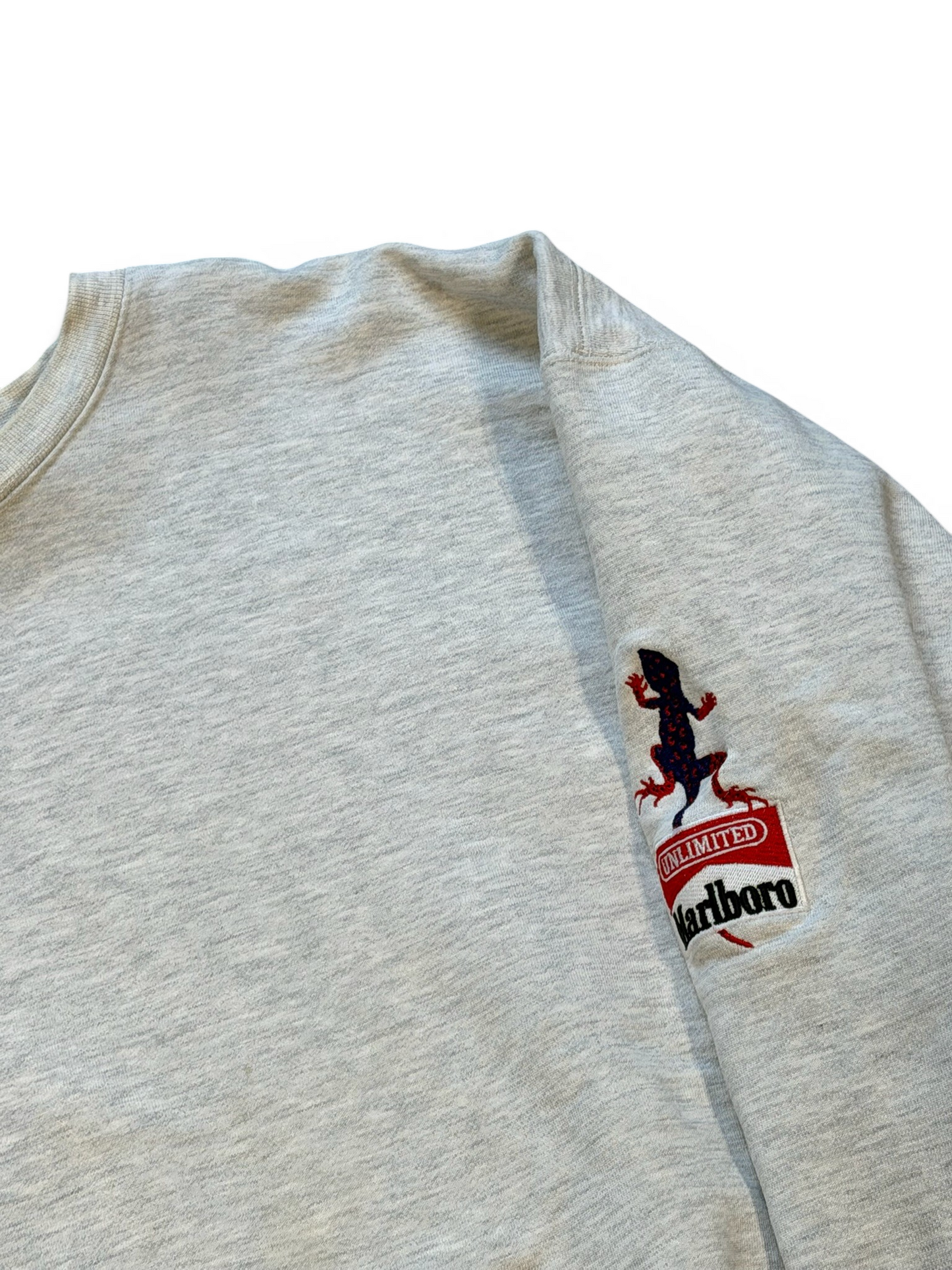 (XL) 90s Marlboro Gecko Grey Sweatshirt