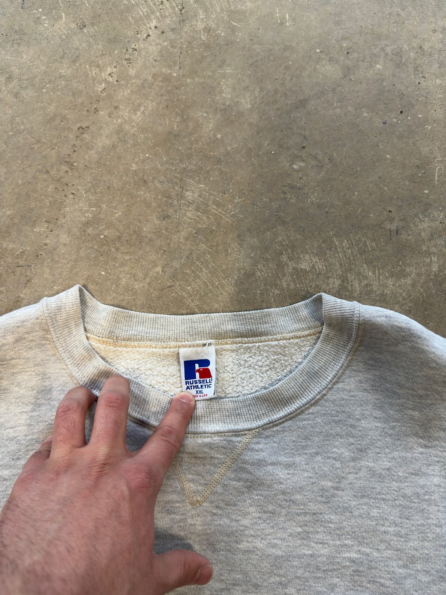 (XXL) Vtg Russell Athletics Grey Crewneck
