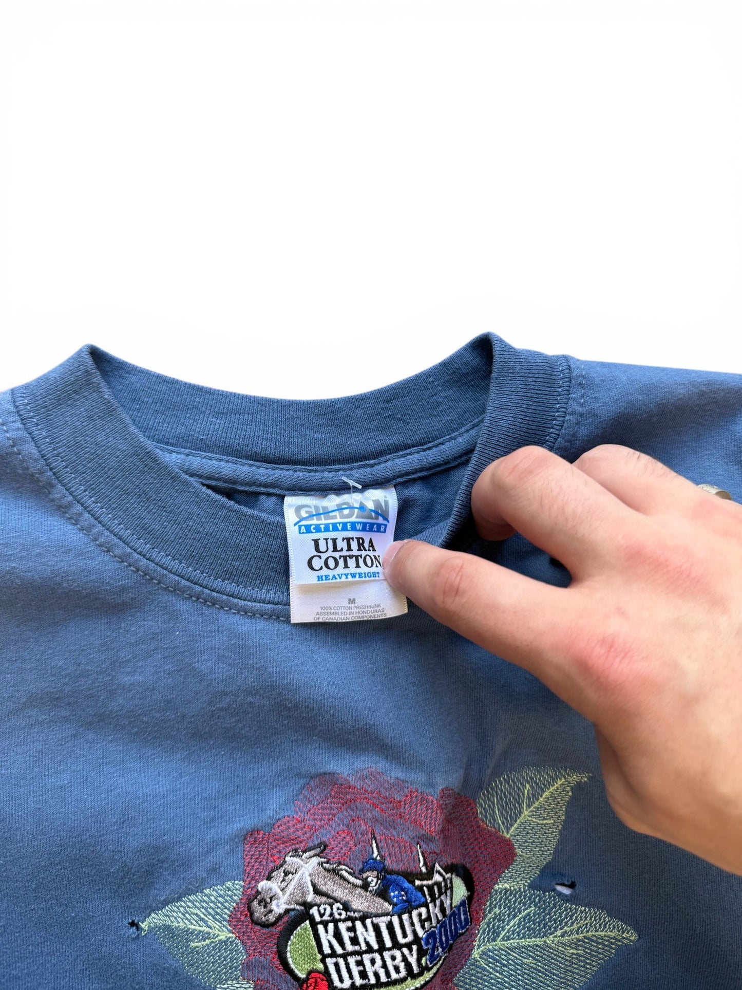 (M) Vintage 2000 Kentucky Derby Embroidered T-Shirt