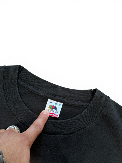 (XL) Vintage 90s Gold Fingers Graphic Tee