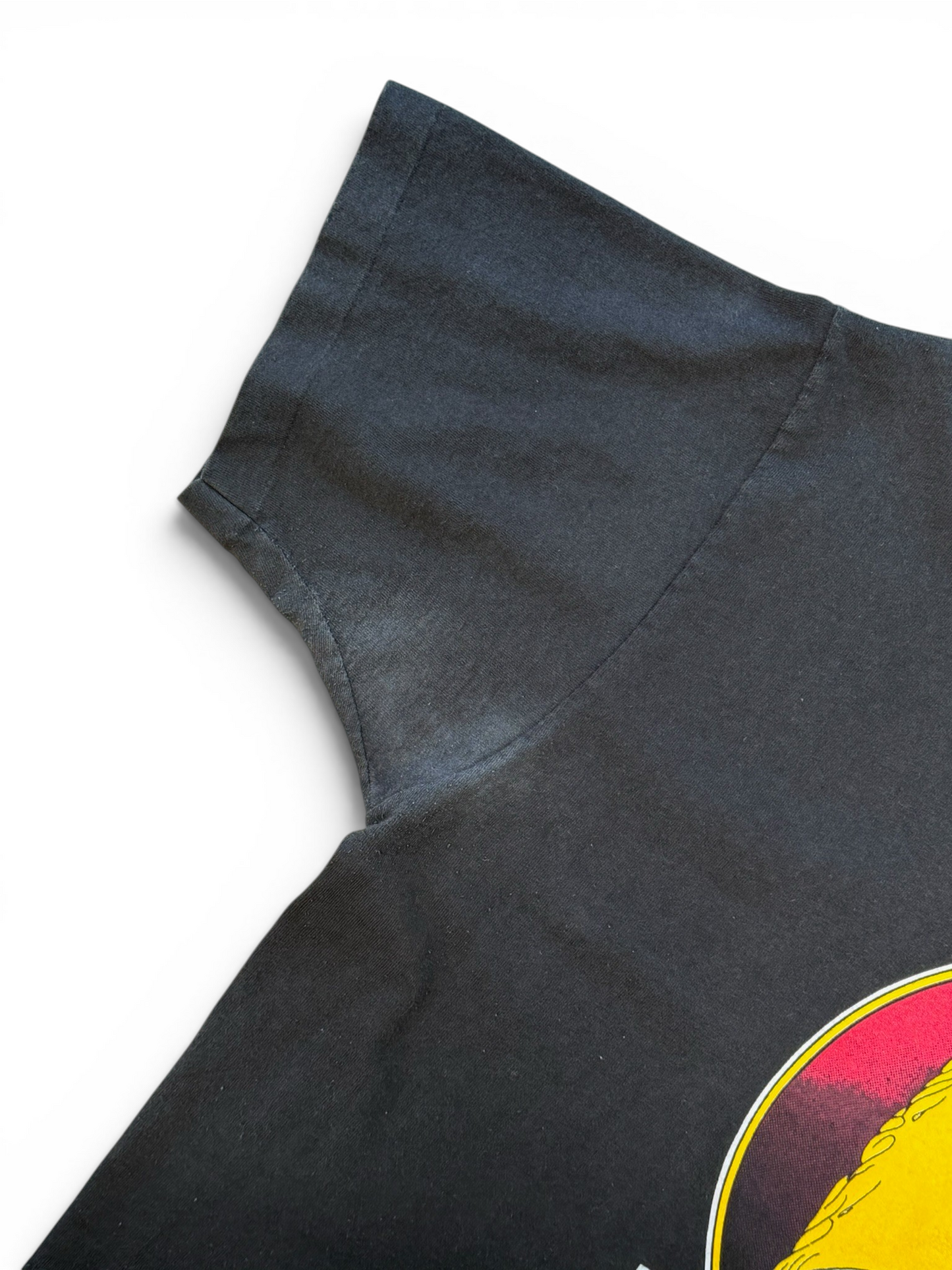 (XL) Vintage 90s Gold Fingers Graphic Tee