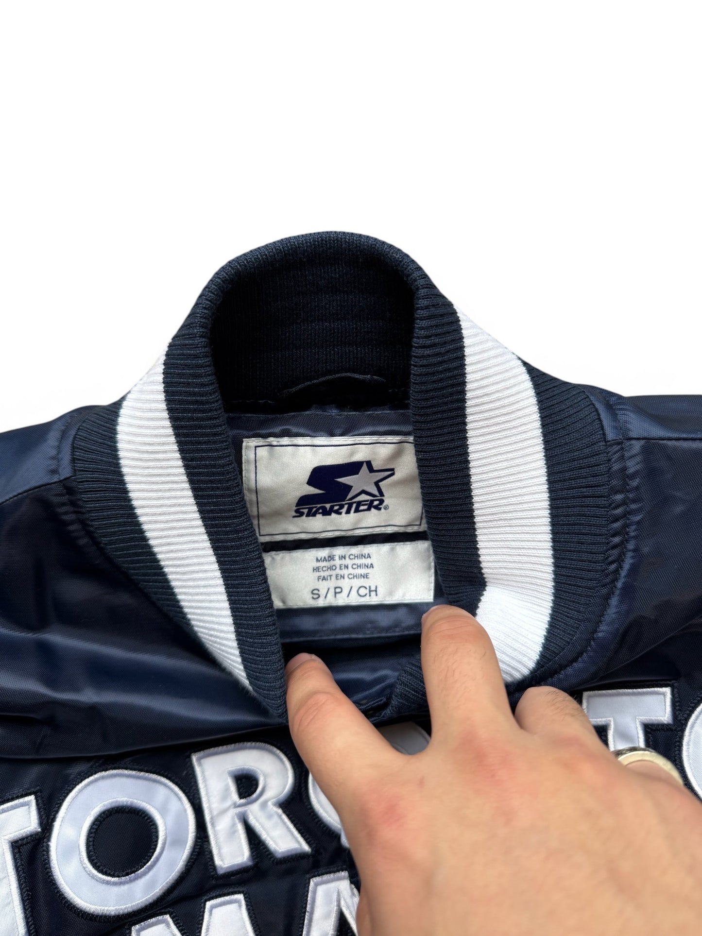 (S) Vintage 90s Toronto Maple Leafs Starter Jacket