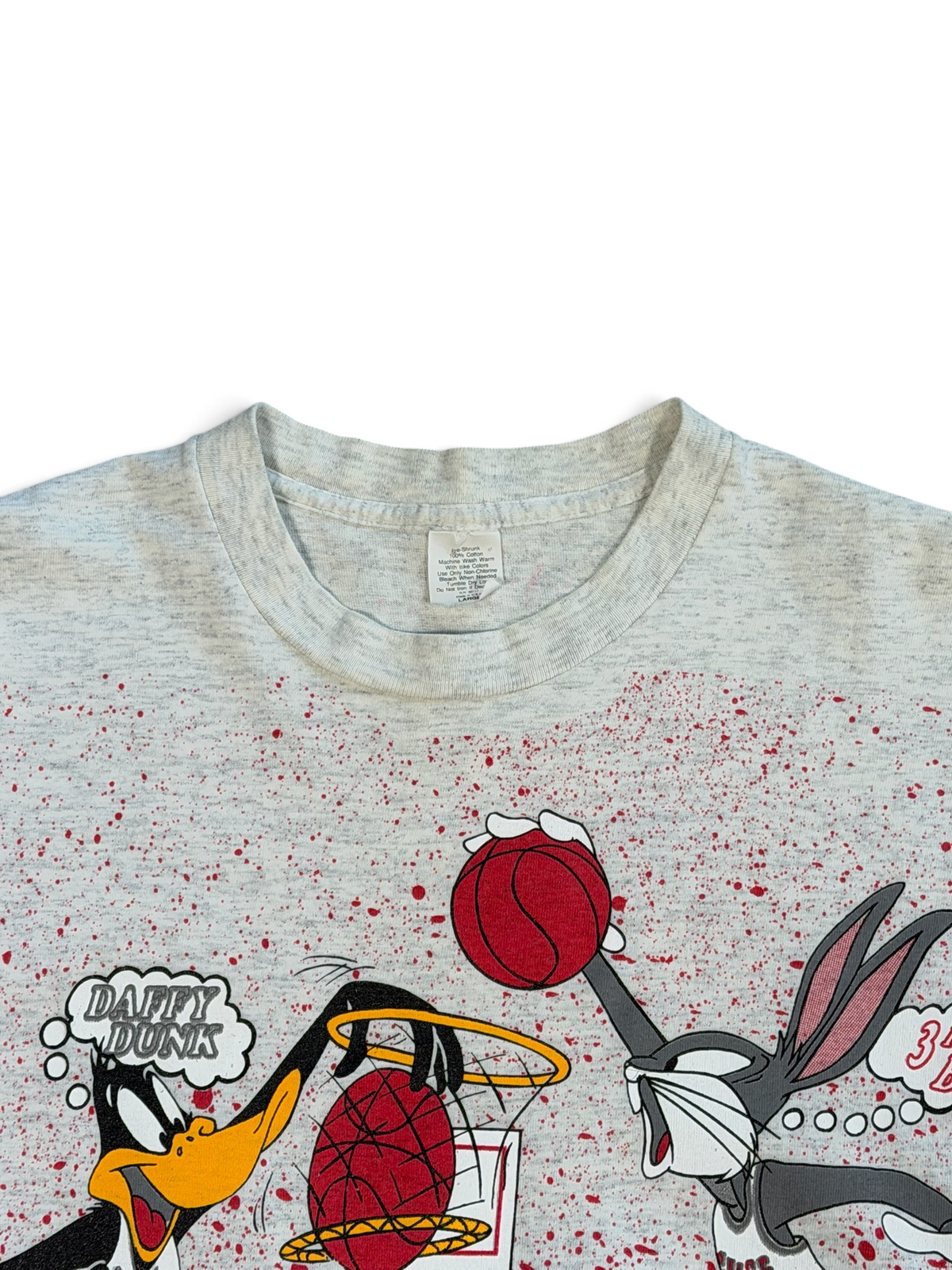 (L) Vintage 90s Looney Tunes UNLV Basketball Tee