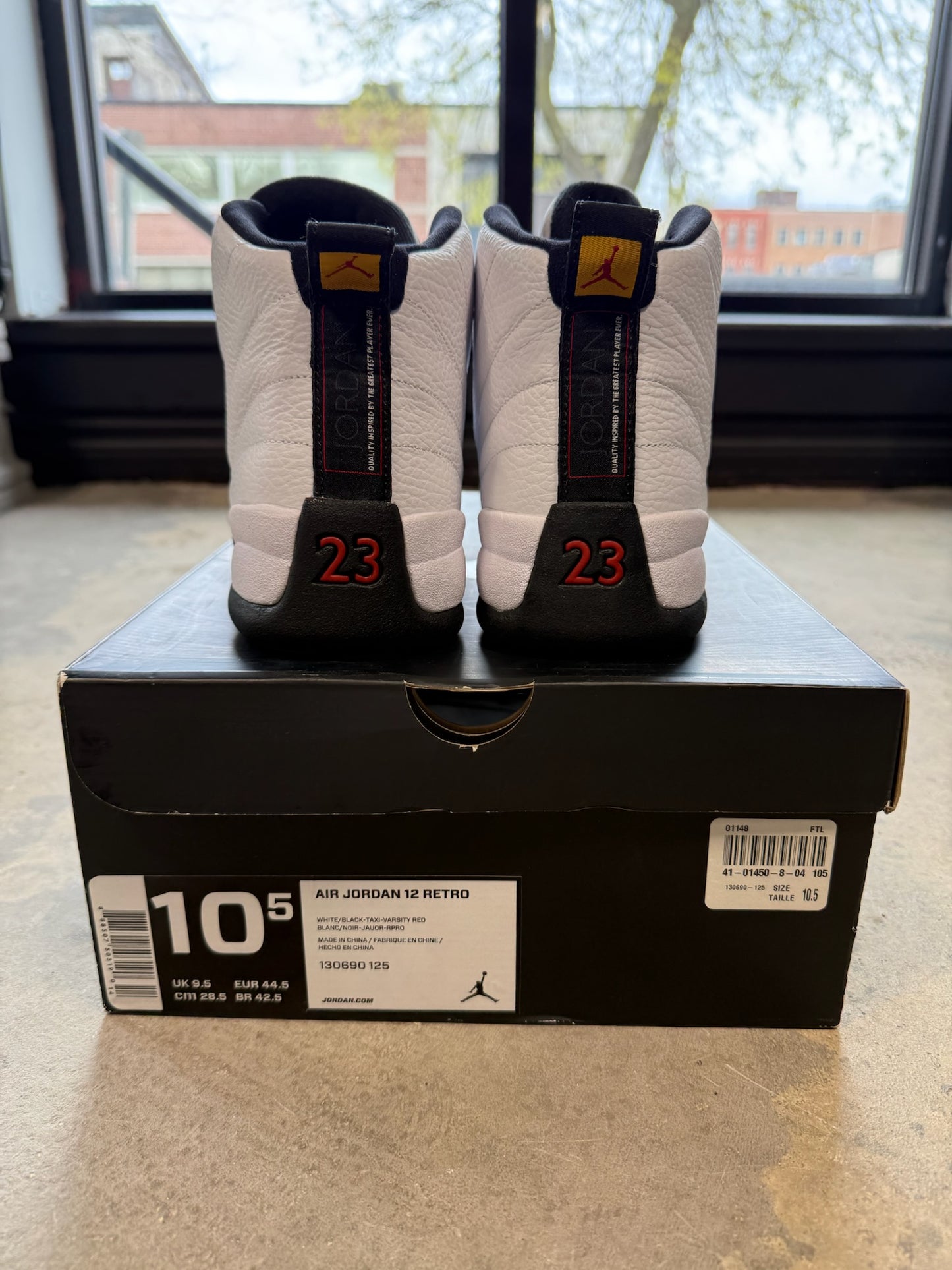 (10.5M) Jordan 12 Taxi (2013)