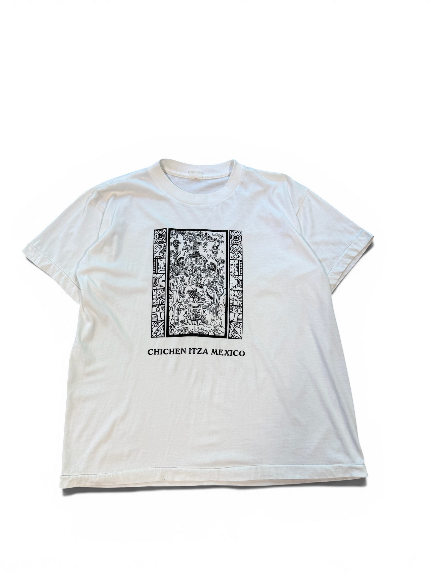 (XL) 90’s Chichen Itza Mexico Art Tee