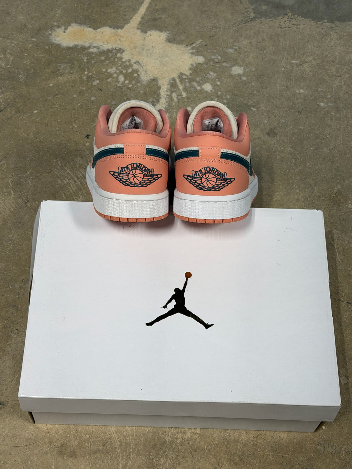 (7.5M) Jordan 1 Low Madder Root