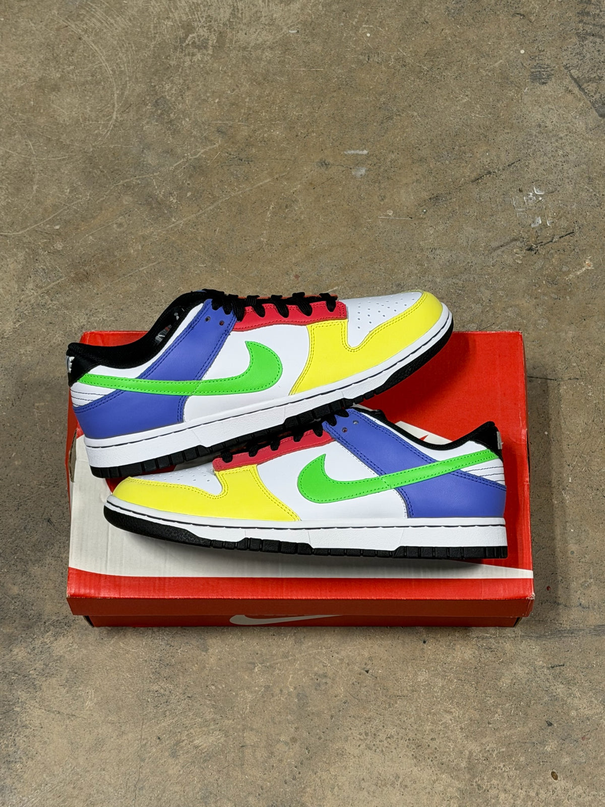 Dunk Low Green Strike