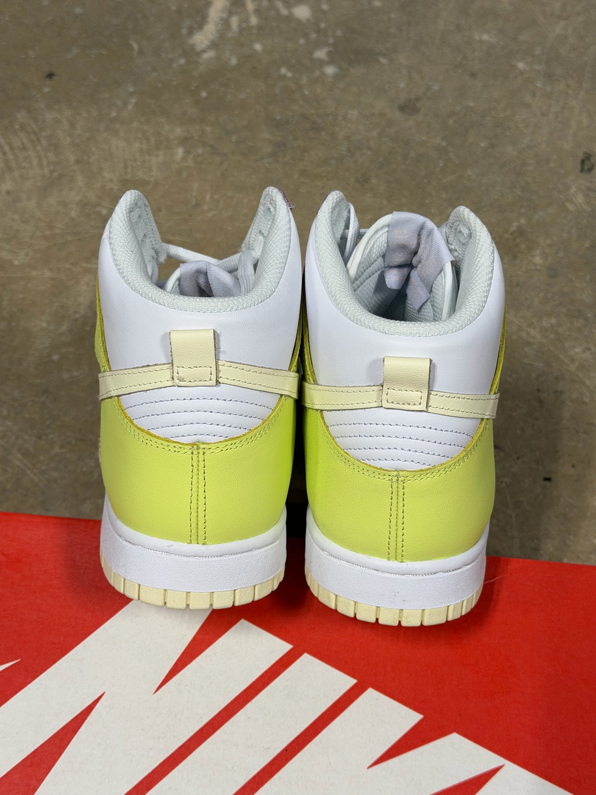 (8.5) Dunk High Cashmere