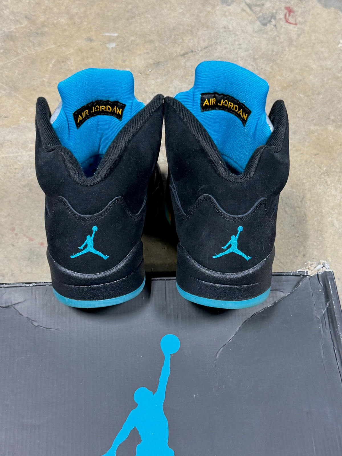 (9M) Jordan 5 Retro Aqua