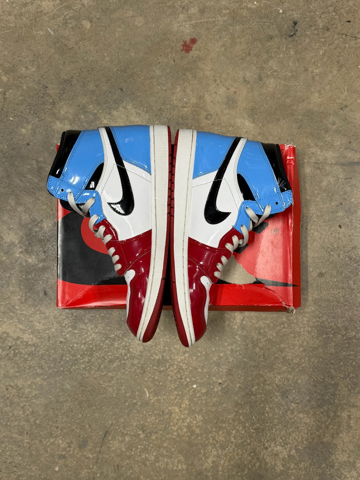 (10.5) Jordan 1 High Fearless