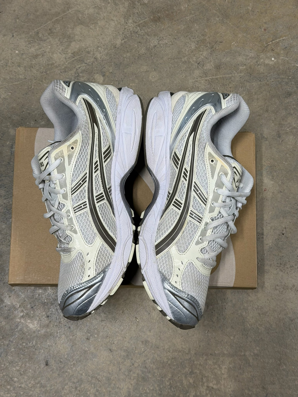 (10.5) Asics Gel Keayano White