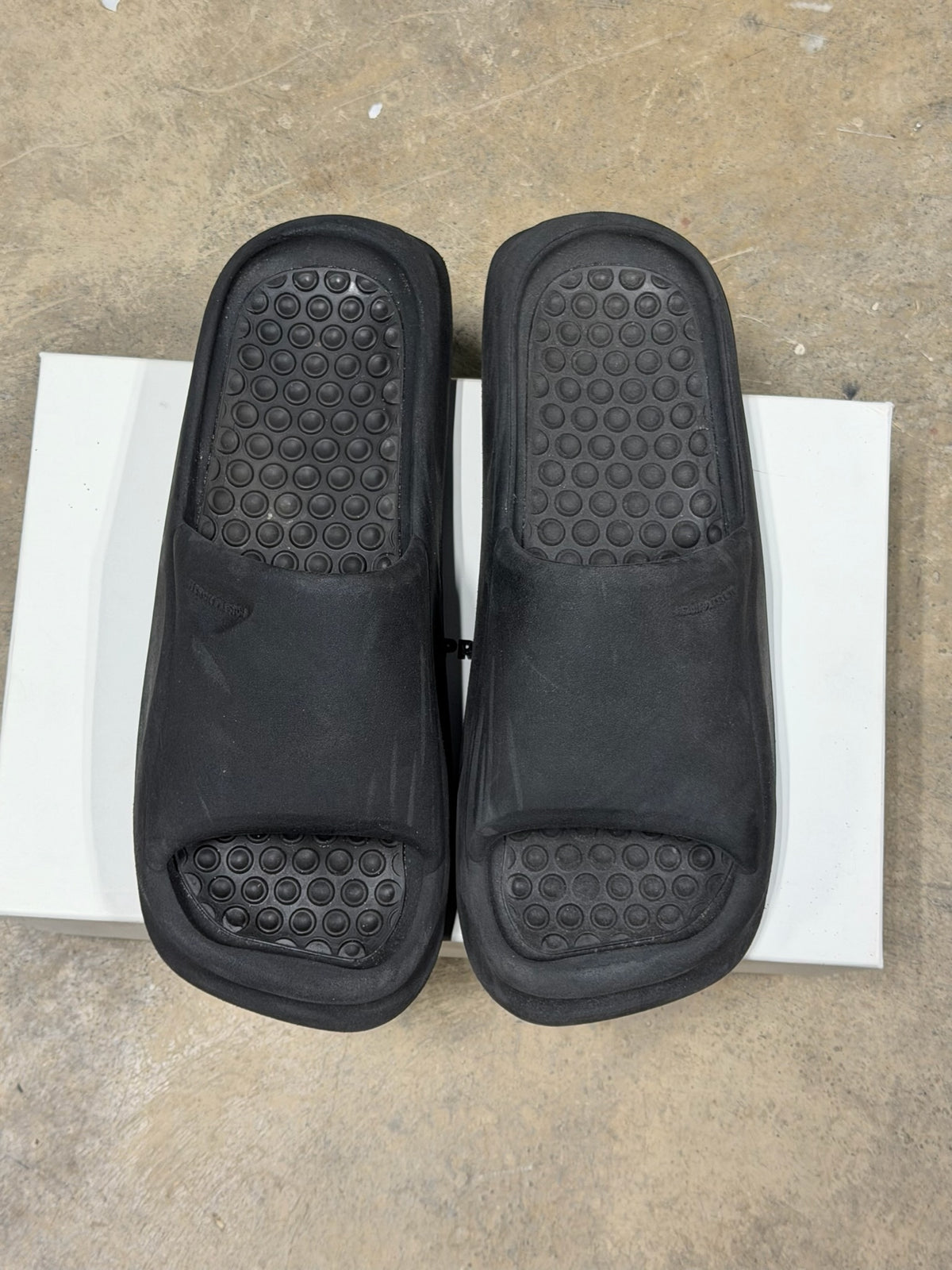(10) Heron Preston Eco Moulded Slide