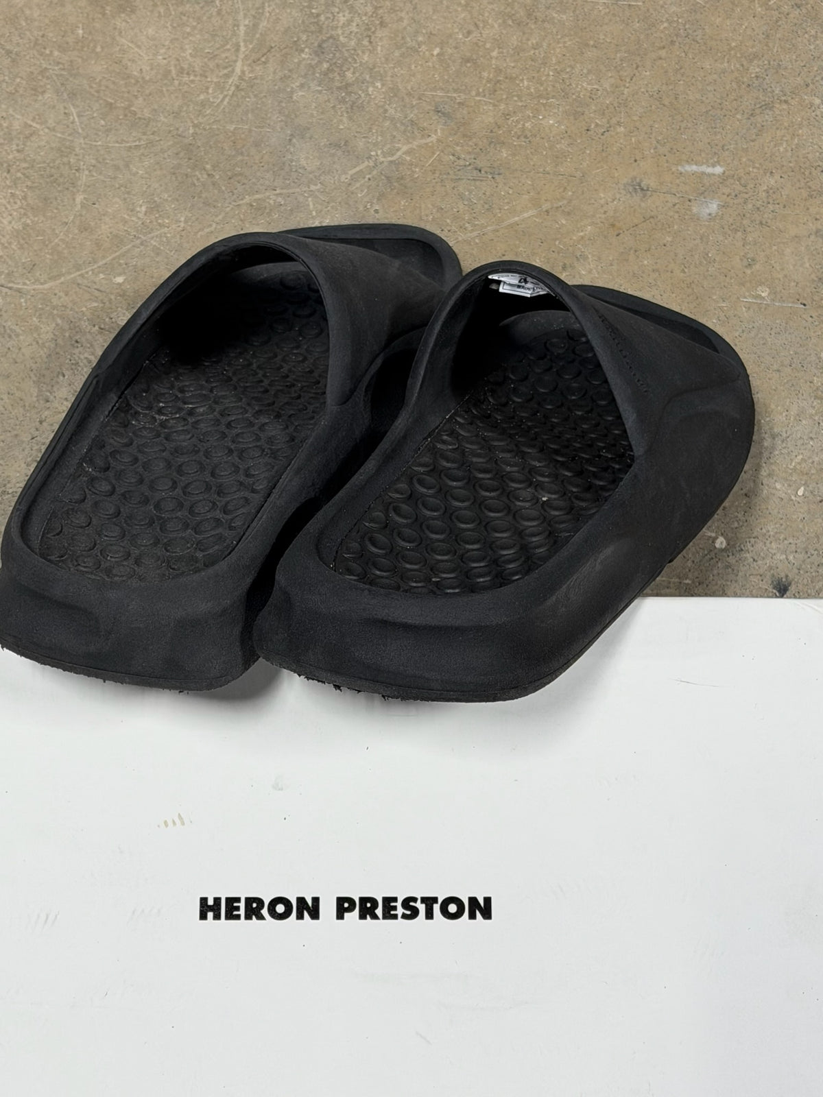 (10) Heron Preston Eco Moulded Slide