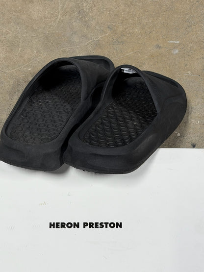 (10) Heron Preston Eco Moulded Slide