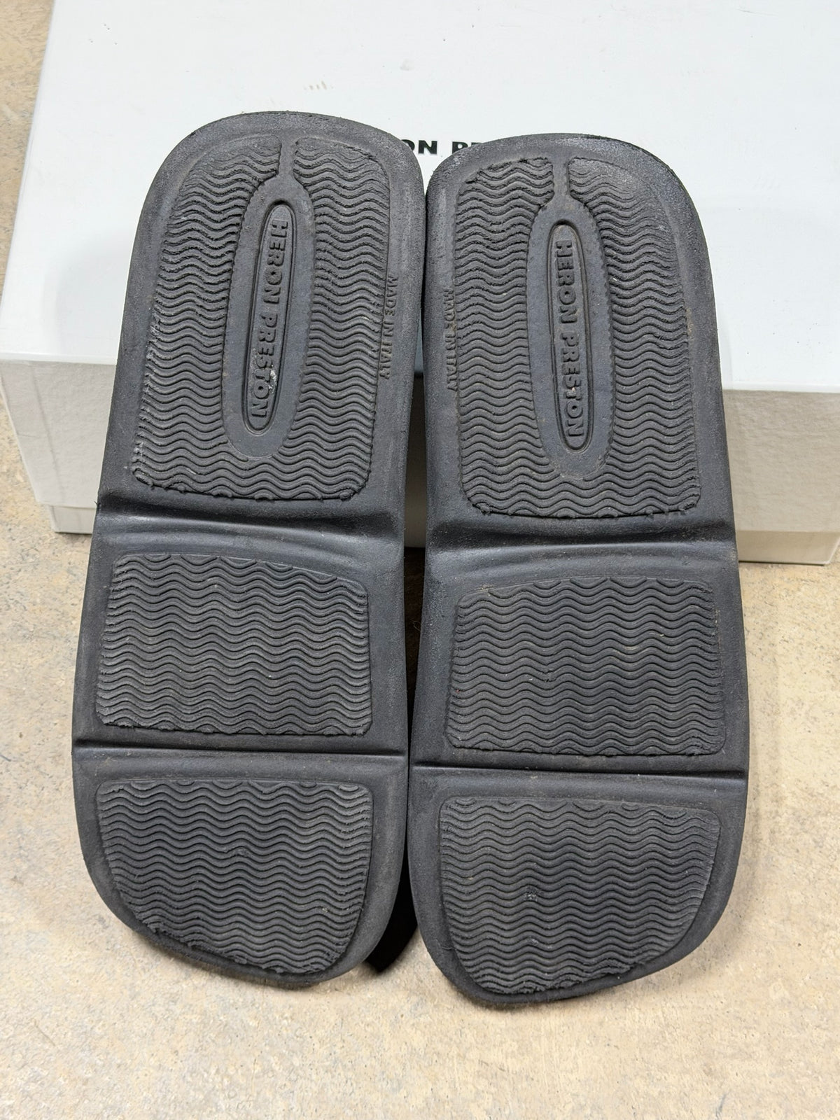(10) Heron Preston Eco Moulded Slide