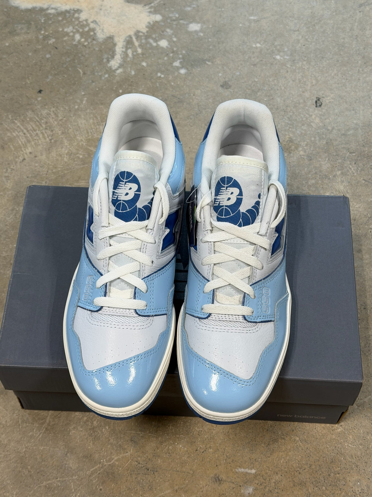 (10) New Balance 550 Chrome Blue
