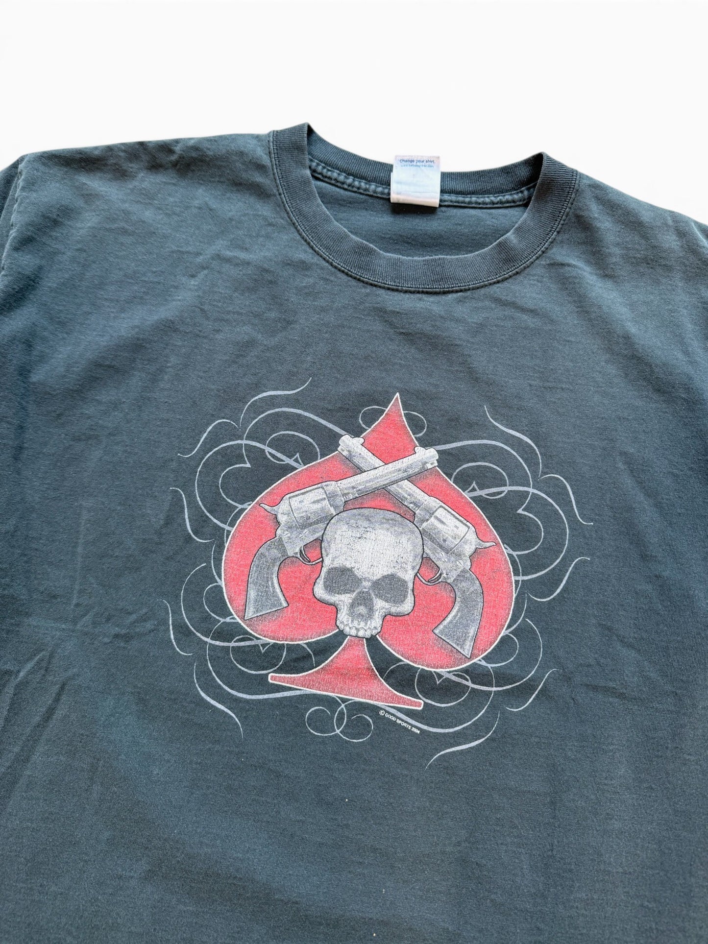(XL) Vintage 04 Spade Revolver Graphic Tee