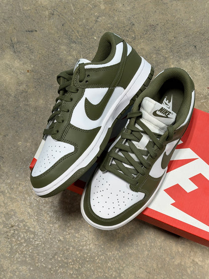 (5.5M) Dunk Low Medium Olive