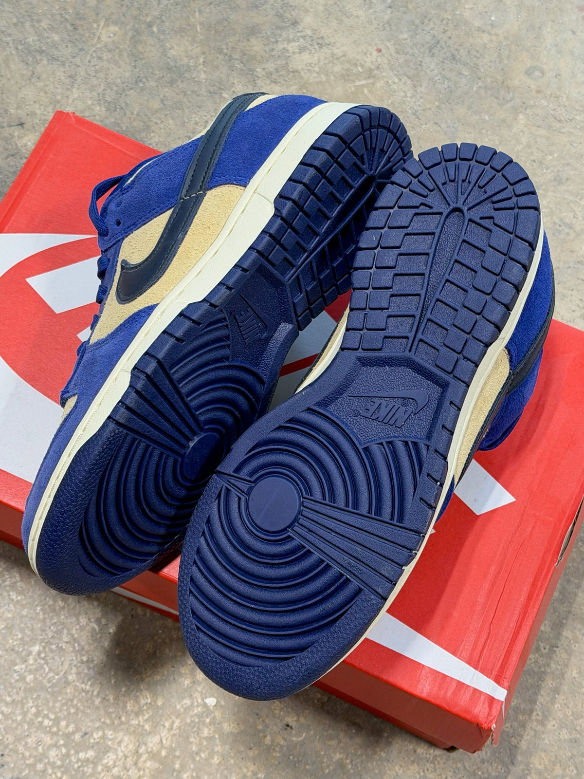 Dunk Low LX Blue Suede