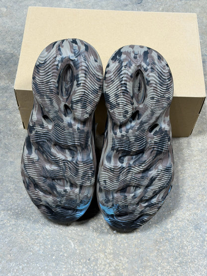 Yeezy Foam Runner MX Cinder