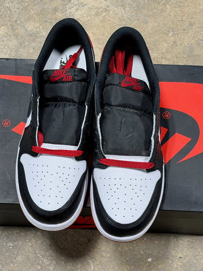 (6.5) Jordan 1 Low Black Toe