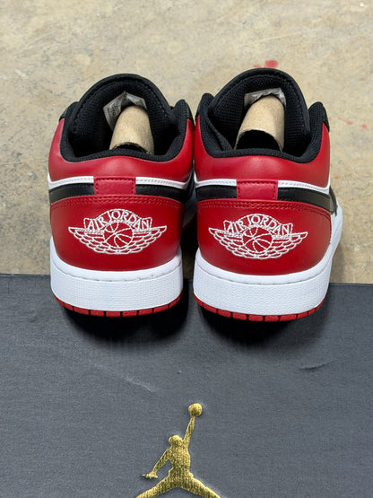 (11) Jordan 1 Low Bred Toe