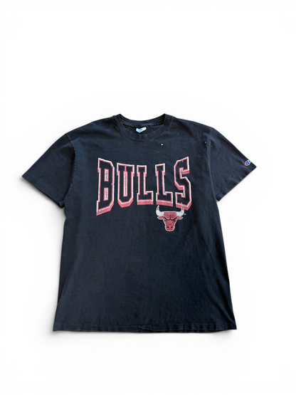 (XL) 90s Chicago Bulls Spellout Faded Tee