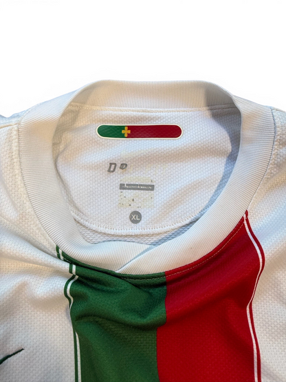 (XL) 2010 Nike Portugal Away Jersey