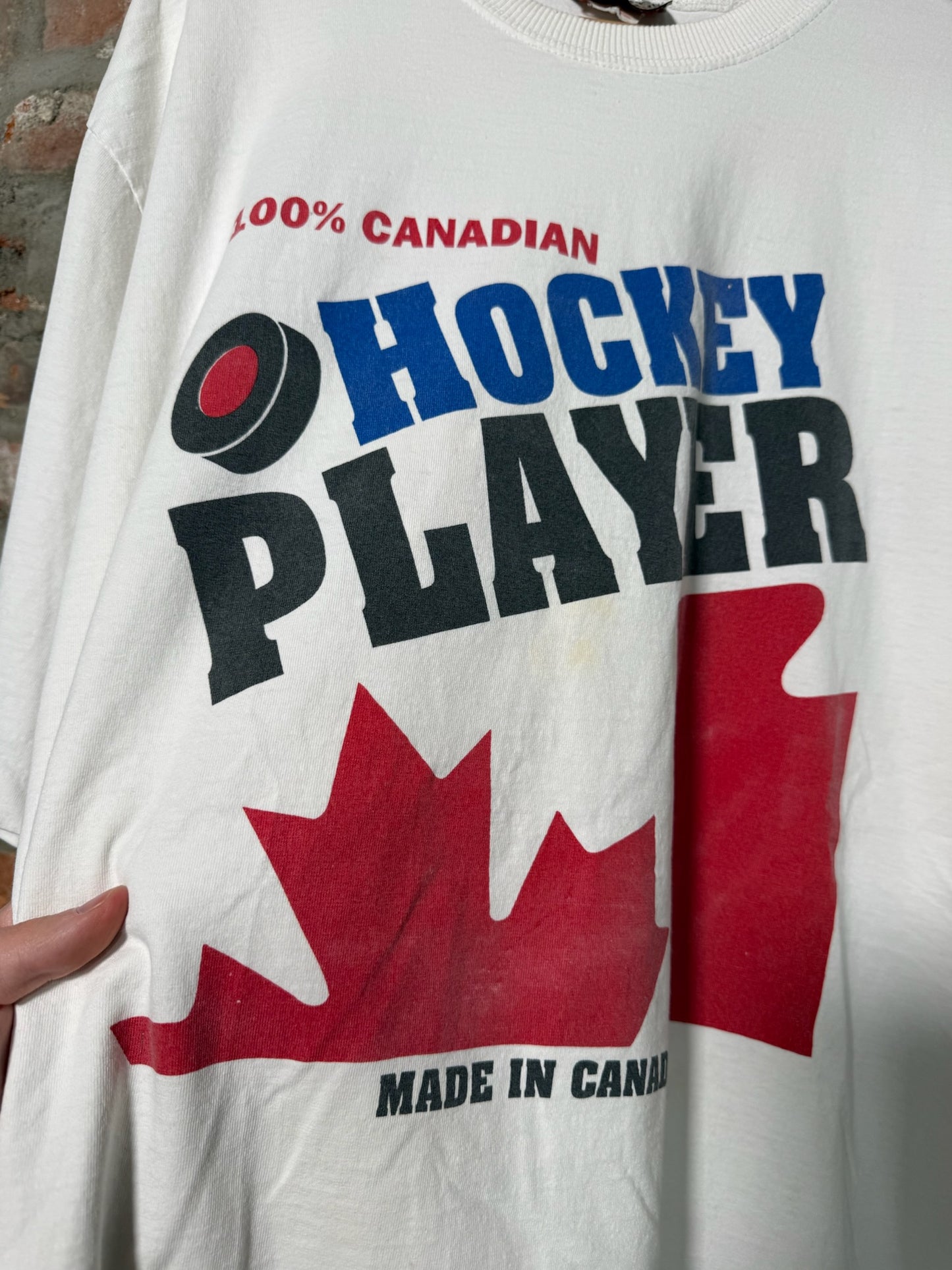 (XL) Vtg Canadian Hockey Player Comedy T-Shirt
