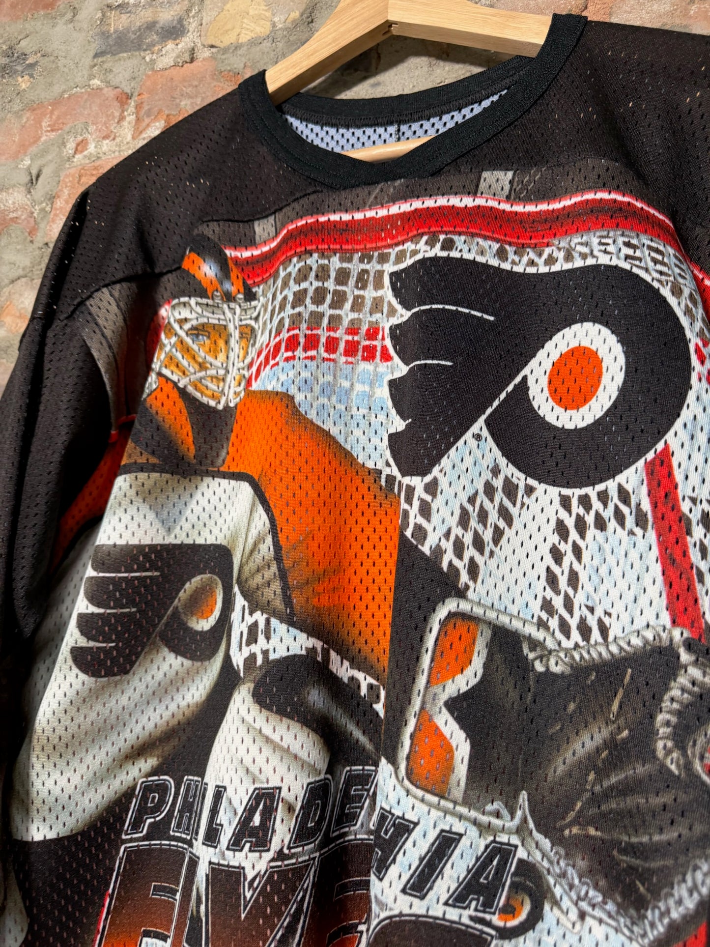 (S) Vtg CCM Philadelphia Flyers Graphic Jersey